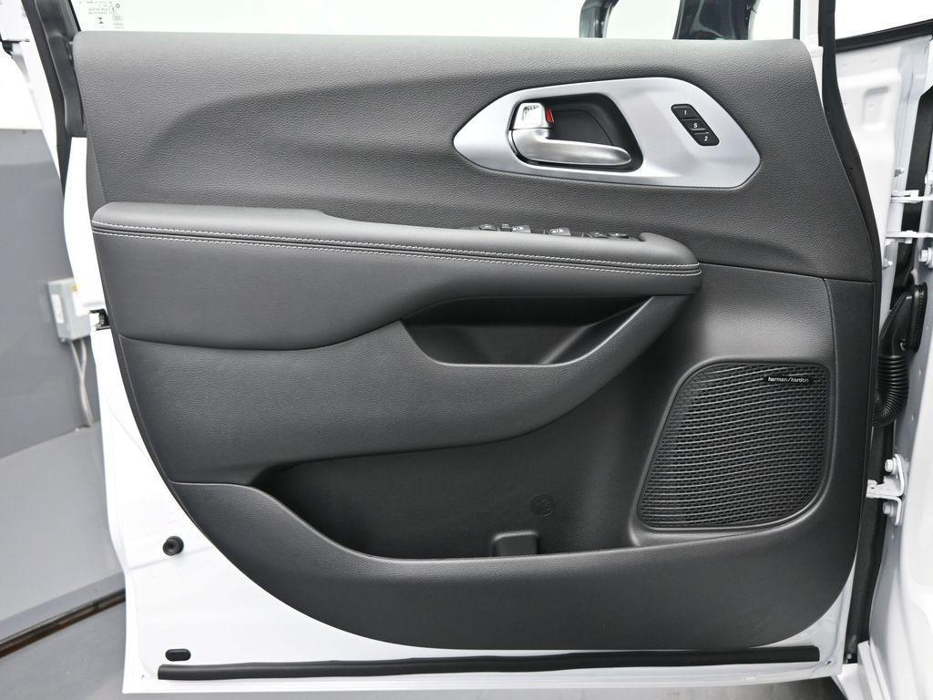 new 2026 Chrysler Pacifica car, priced at $53,030