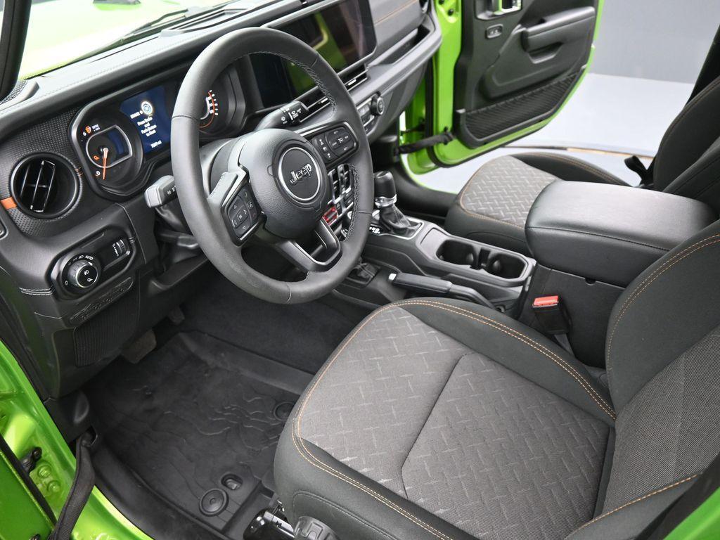 used 2025 Jeep Gladiator car, priced at $47,999