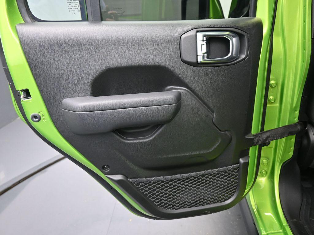 used 2025 Jeep Gladiator car, priced at $47,999