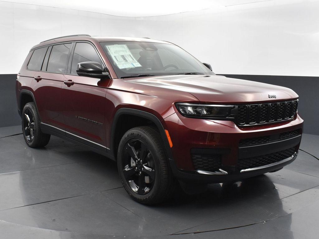 new 2024 Jeep Grand Cherokee L car, priced at $43,087