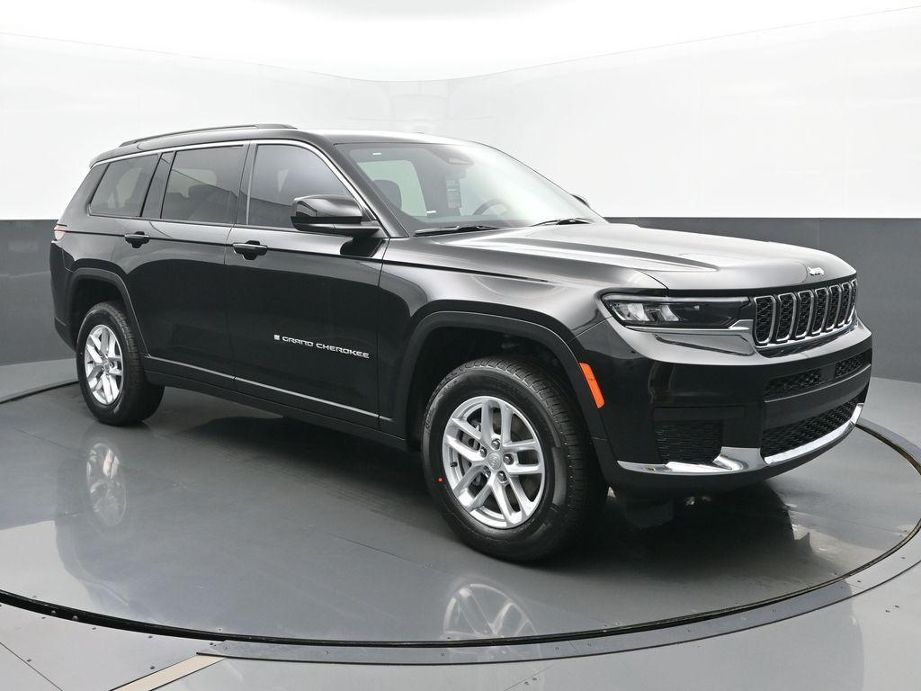 new 2025 Jeep Grand Cherokee L car, priced at $41,880