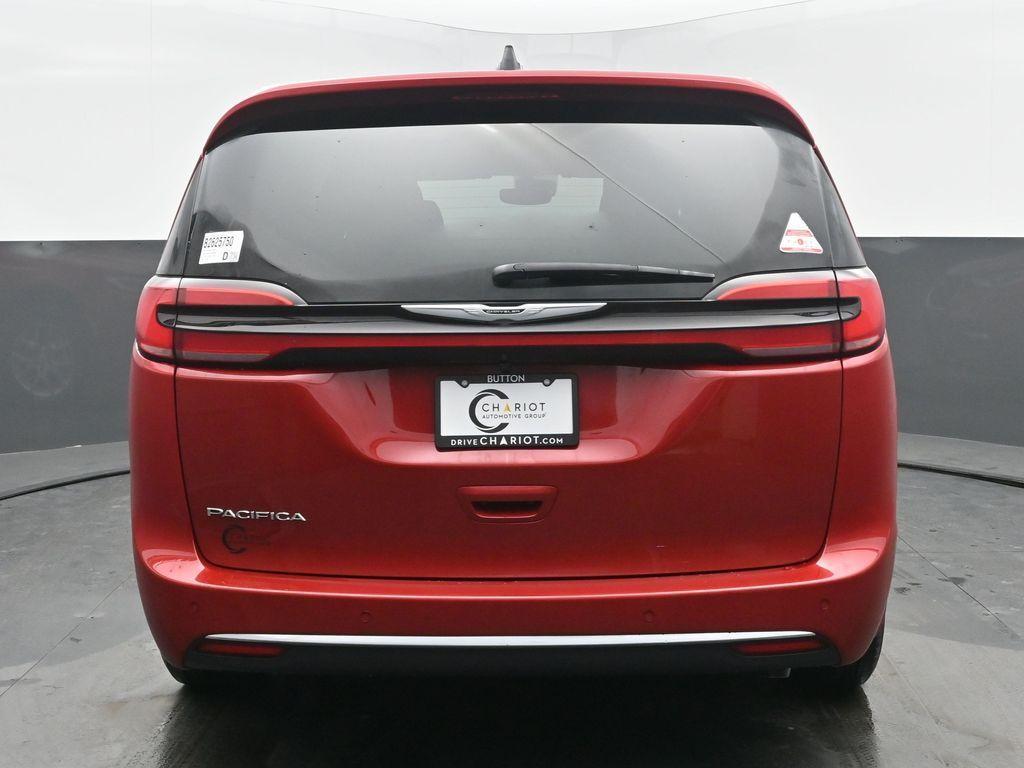 new 2026 Chrysler Pacifica car, priced at $41,325