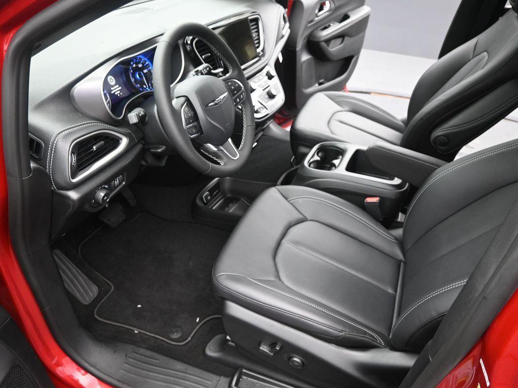 new 2026 Chrysler Pacifica car, priced at $41,325