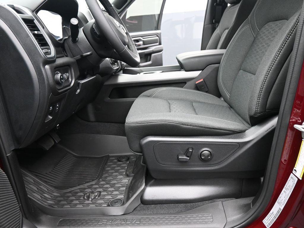 new 2025 Ram 1500 car, priced at $57,641