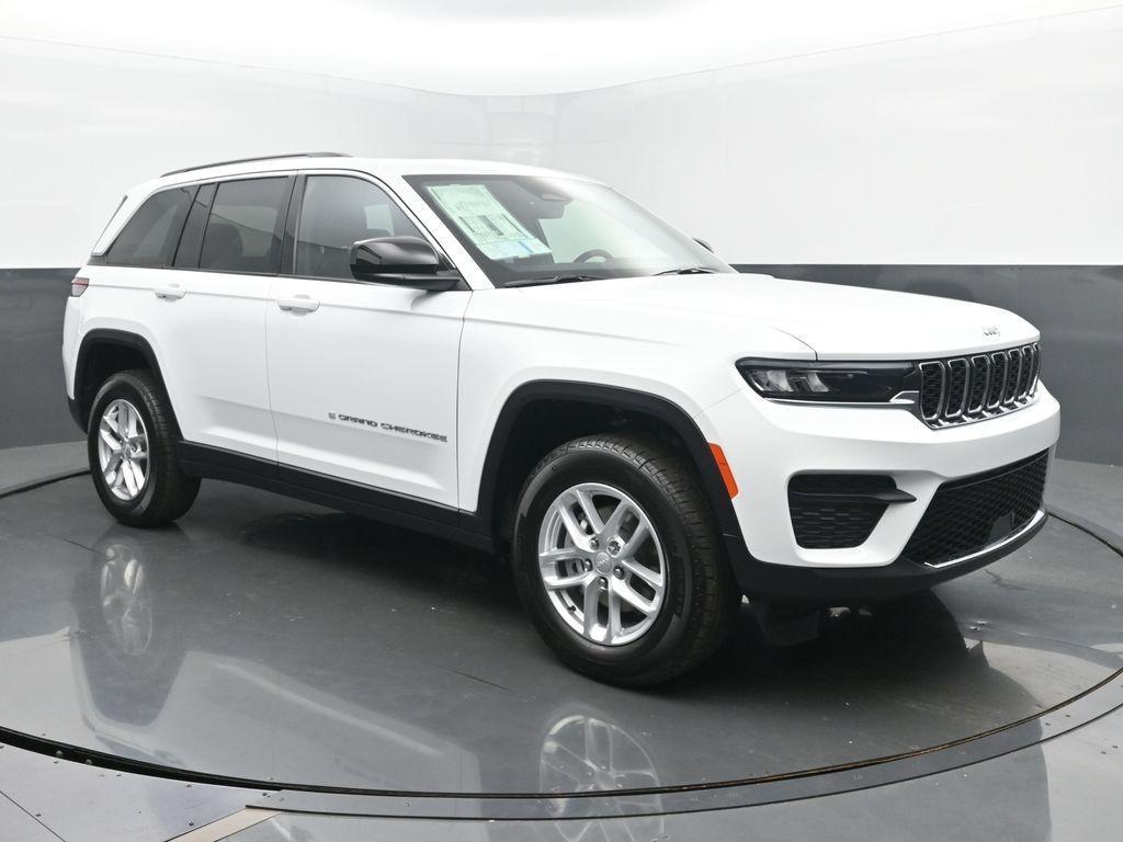 new 2025 Jeep Grand Cherokee car, priced at $41,089