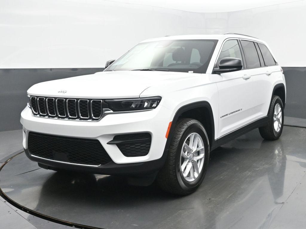 new 2025 Jeep Grand Cherokee car, priced at $41,089