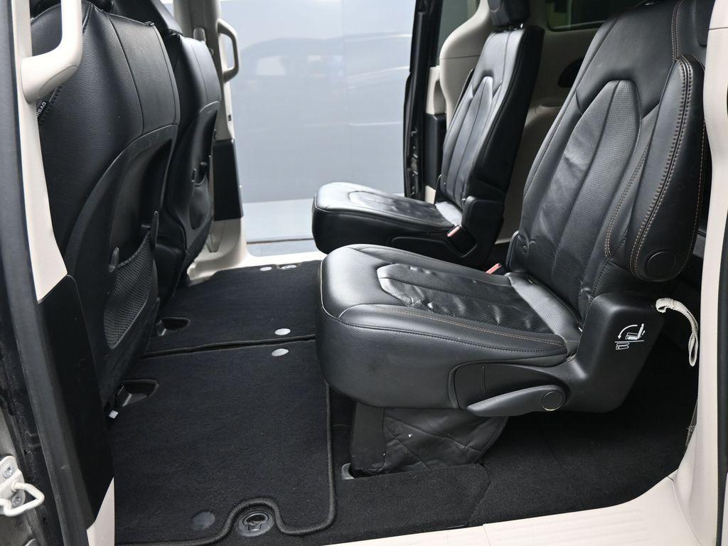 used 2018 Chrysler Pacifica car, priced at $16,499