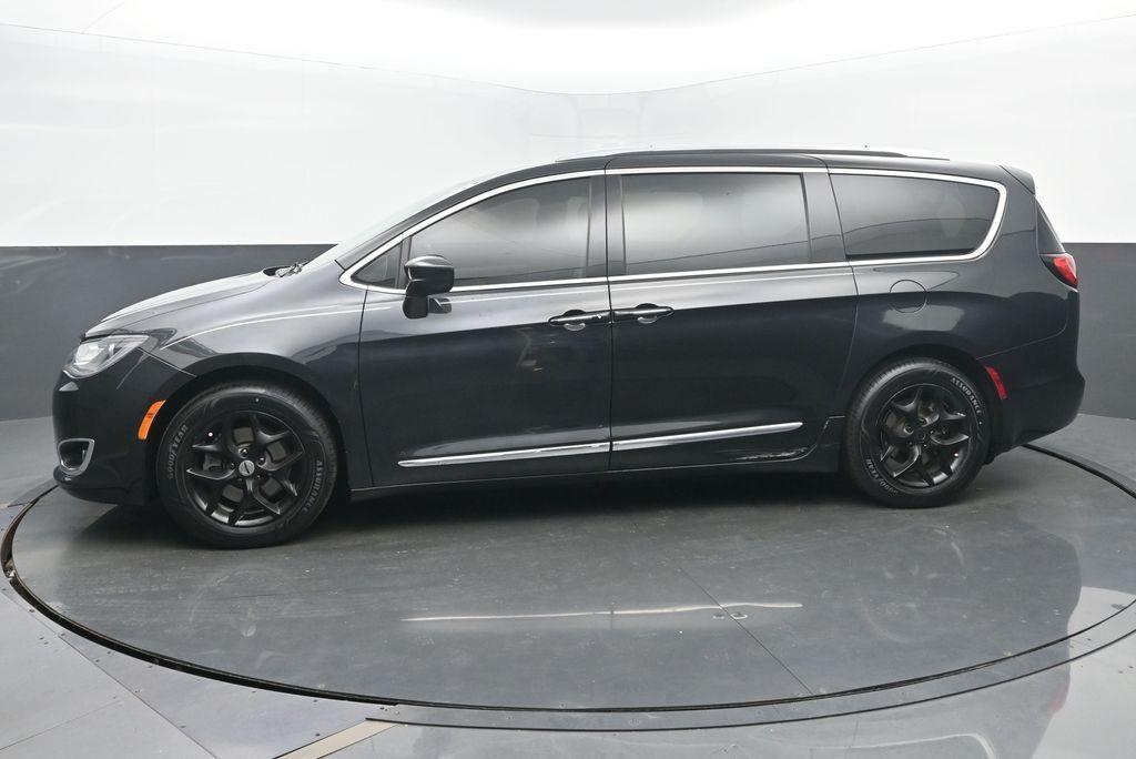 used 2018 Chrysler Pacifica car, priced at $16,499