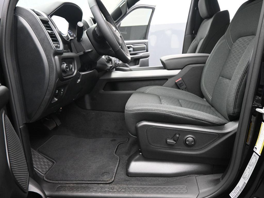new 2025 Ram 1500 car, priced at $56,182