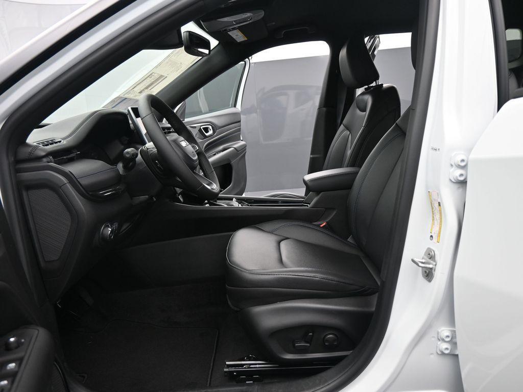 new 2026 Jeep Compass car, priced at $35,696