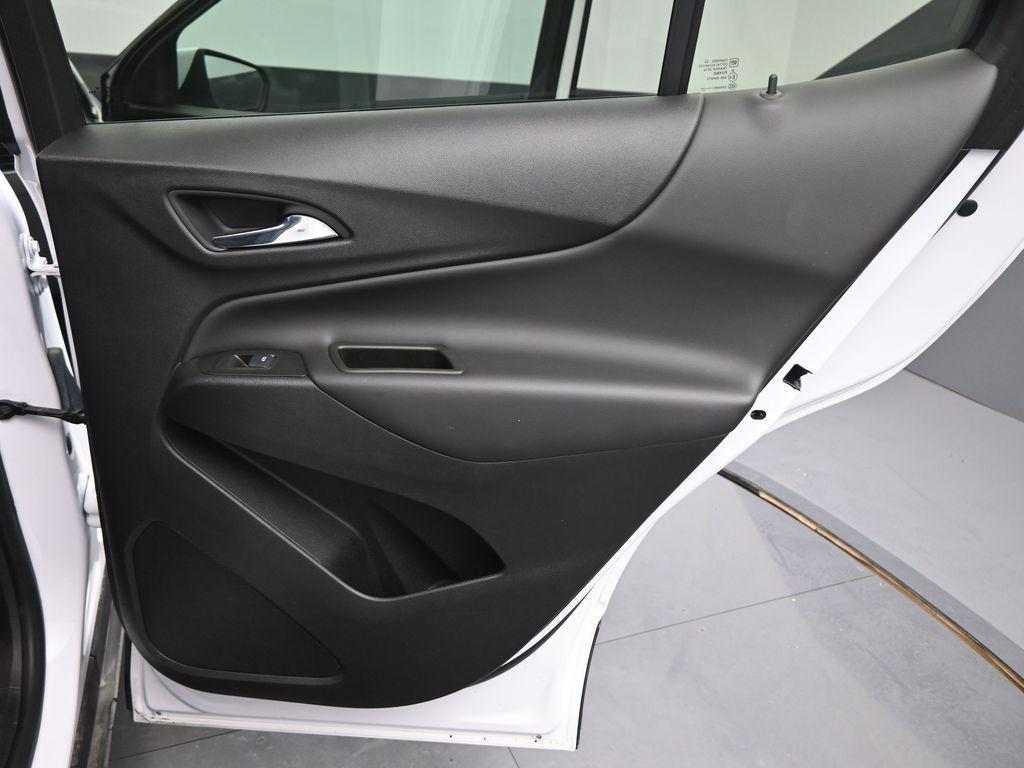 used 2024 Chevrolet Equinox car, priced at $22,999