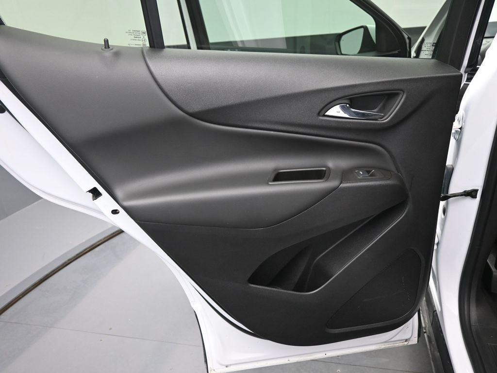 used 2024 Chevrolet Equinox car, priced at $22,999