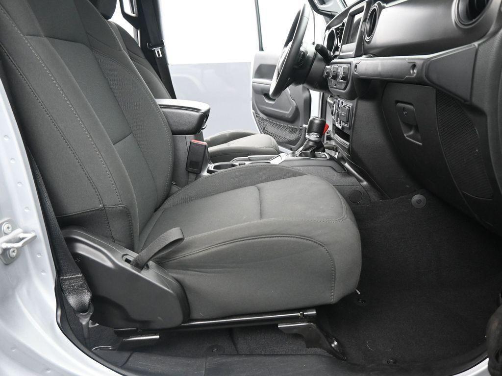 used 2023 Jeep Gladiator car, priced at $28,999