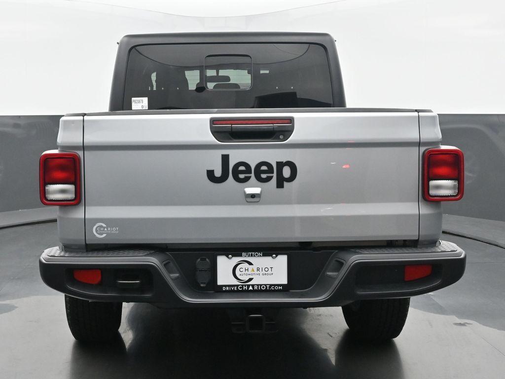 used 2023 Jeep Gladiator car, priced at $28,999