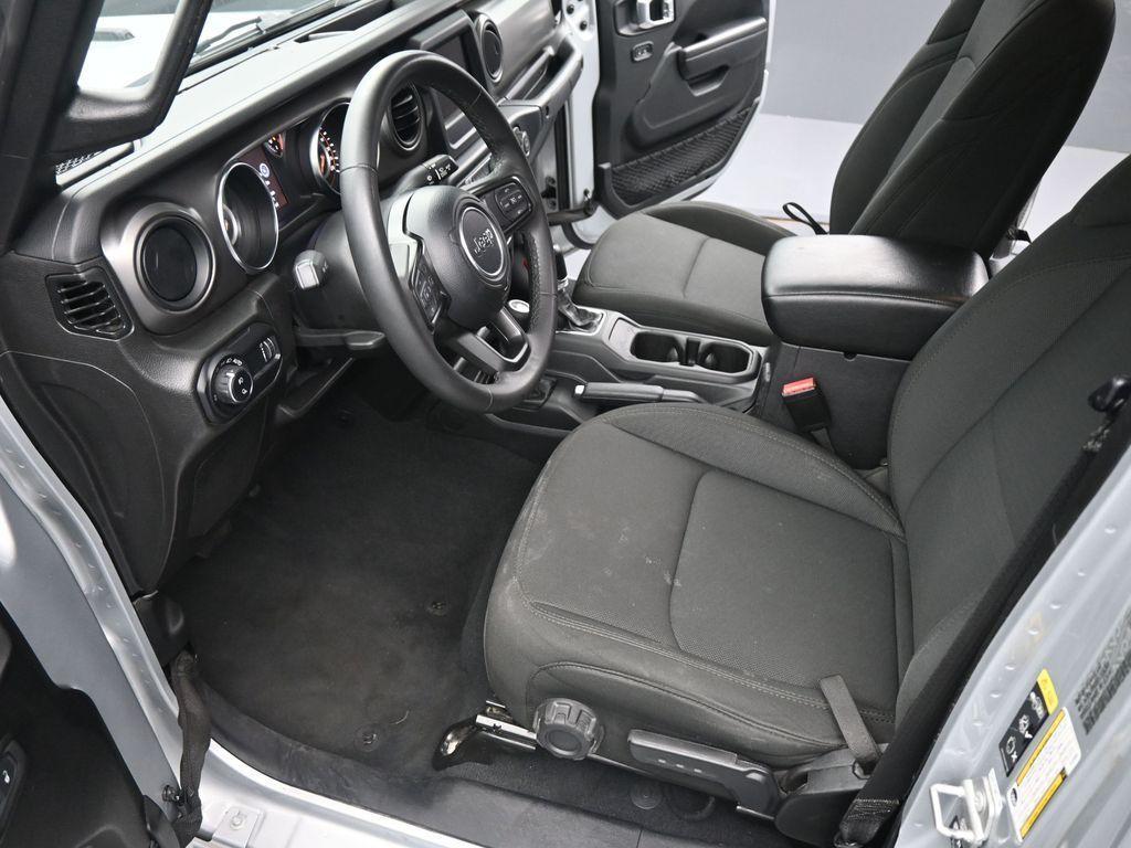 used 2023 Jeep Gladiator car, priced at $28,999