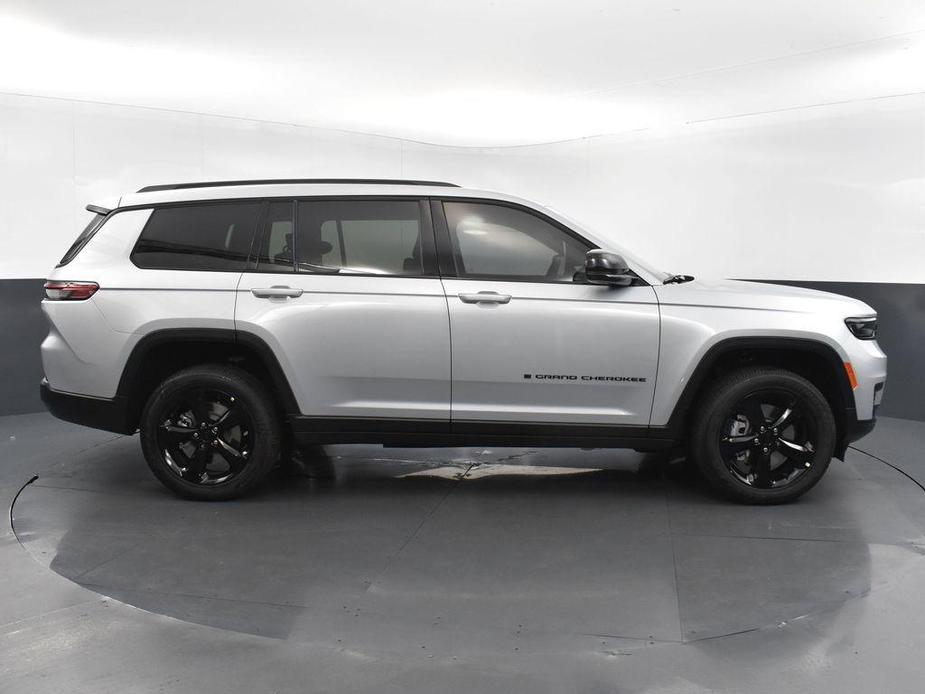 new 2024 Jeep Grand Cherokee L car, priced at $45,587