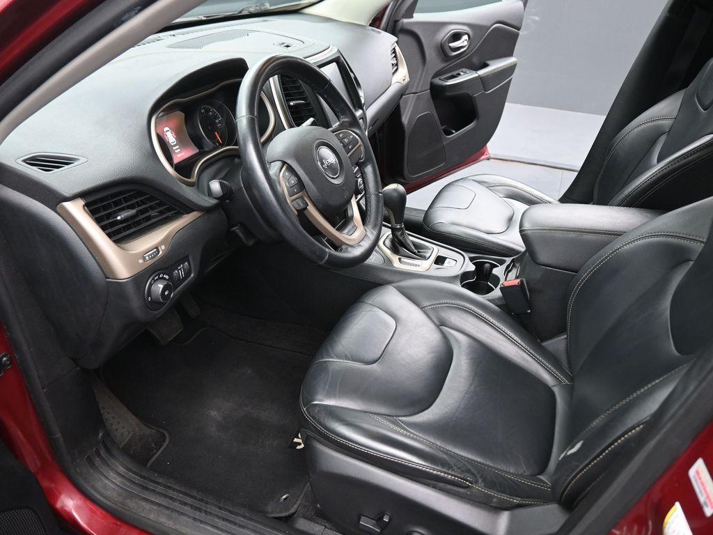 used 2016 Jeep Cherokee car, priced at $15,999