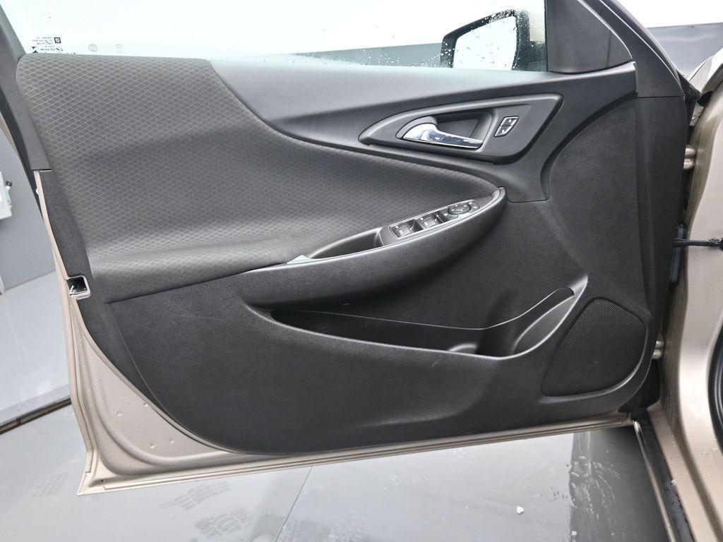 used 2022 Chevrolet Malibu car, priced at $18,988