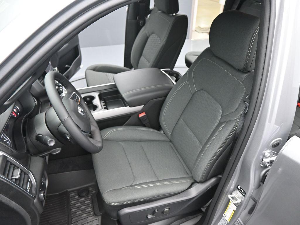 new 2025 Ram 1500 car, priced at $52,713