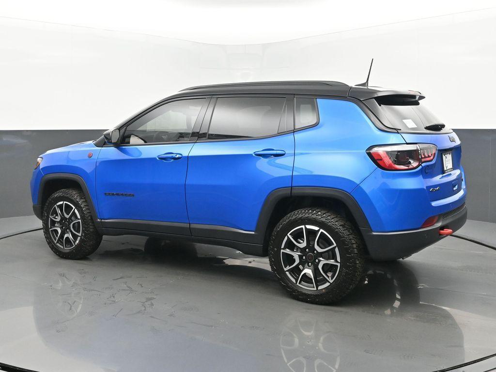 new 2025 Jeep Compass car, priced at $37,359