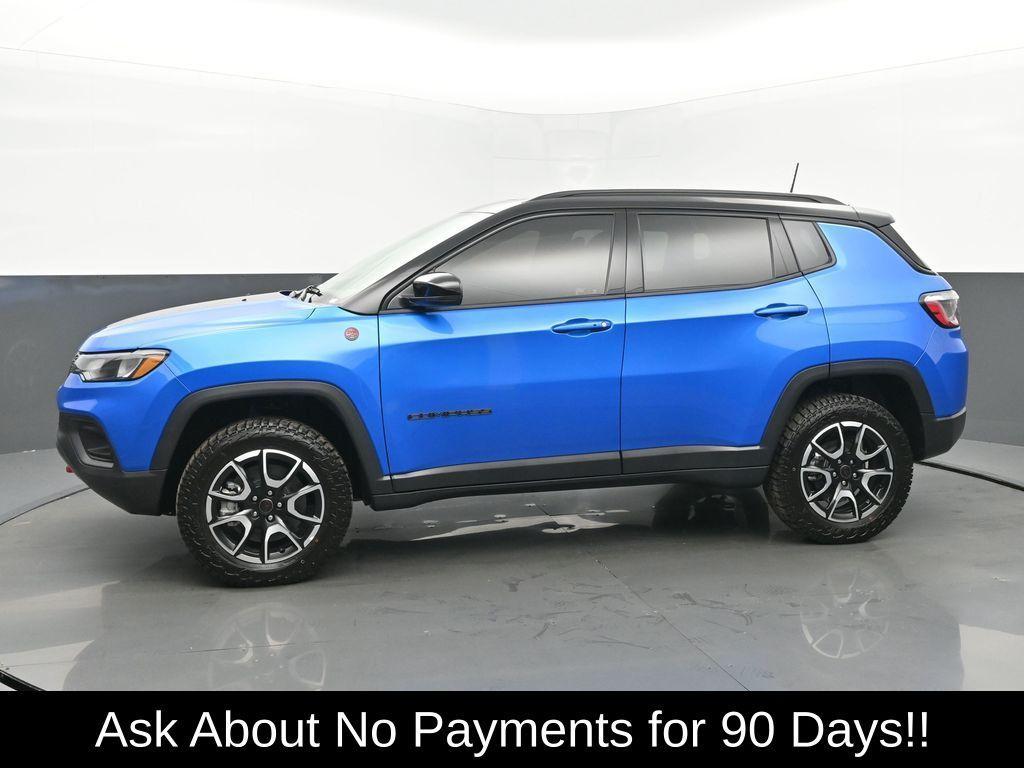 new 2025 Jeep Compass car, priced at $37,359