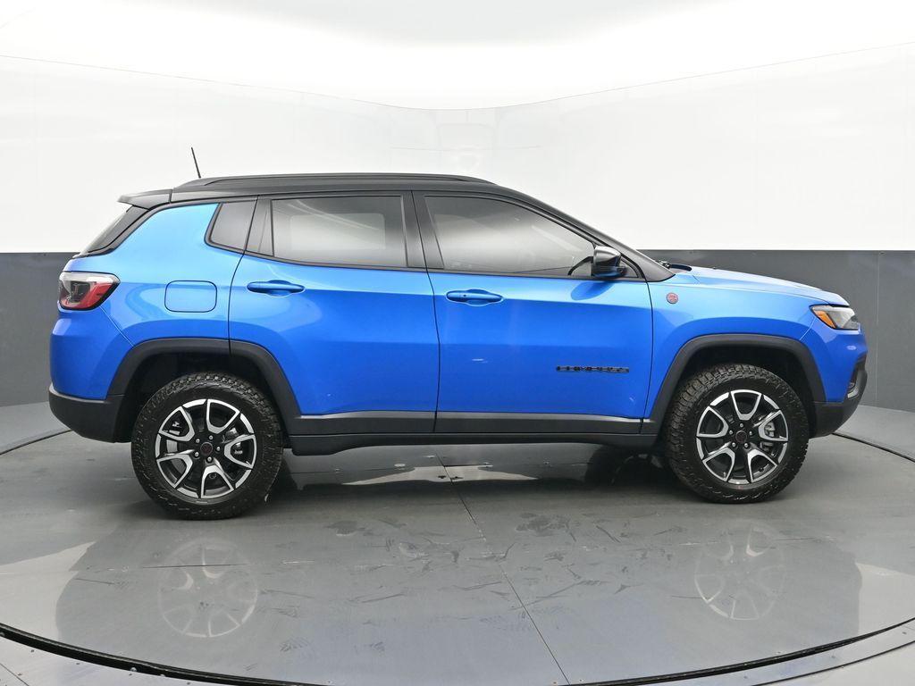 new 2025 Jeep Compass car, priced at $37,359