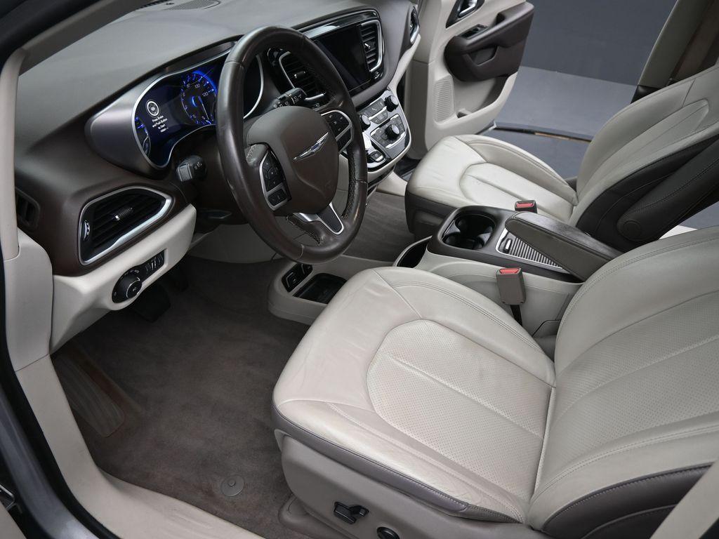 used 2018 Chrysler Pacifica car, priced at $16,899