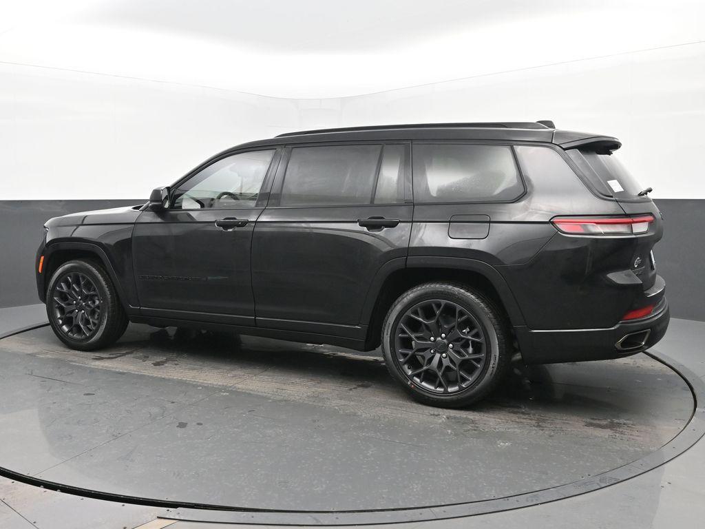 new 2025 Jeep Grand Cherokee L car, priced at $67,074