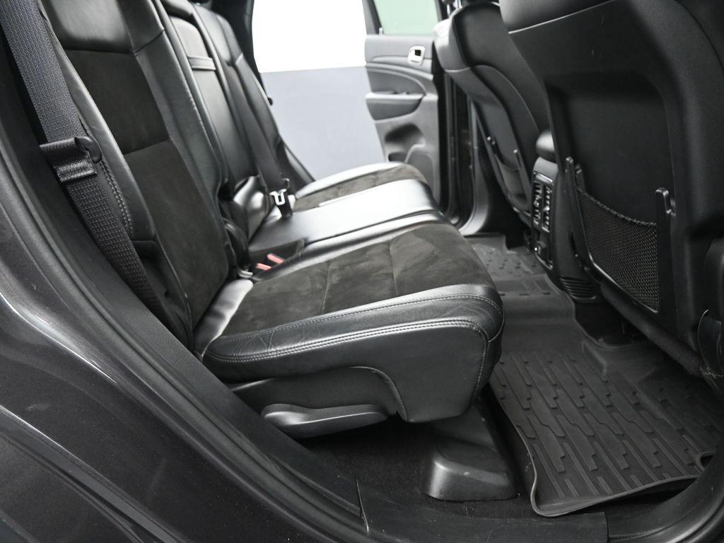 used 2020 Jeep Grand Cherokee car, priced at $22,999
