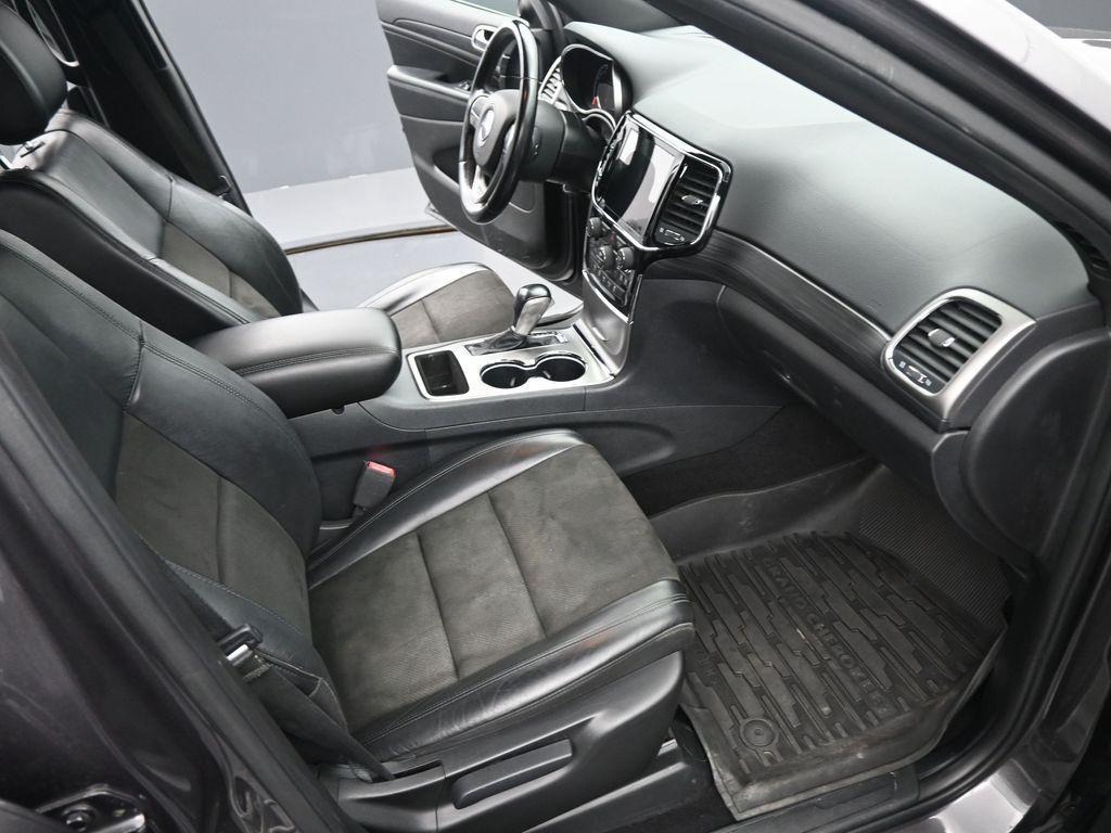 used 2020 Jeep Grand Cherokee car, priced at $22,999