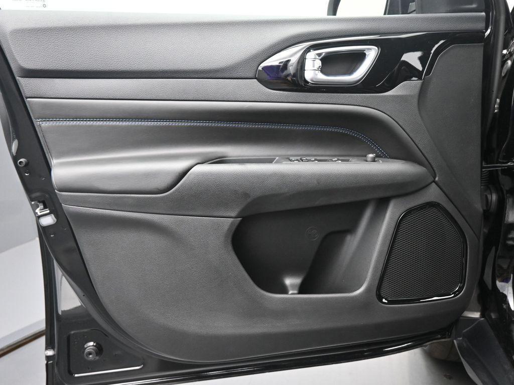 new 2026 Jeep Compass car, priced at $36,261