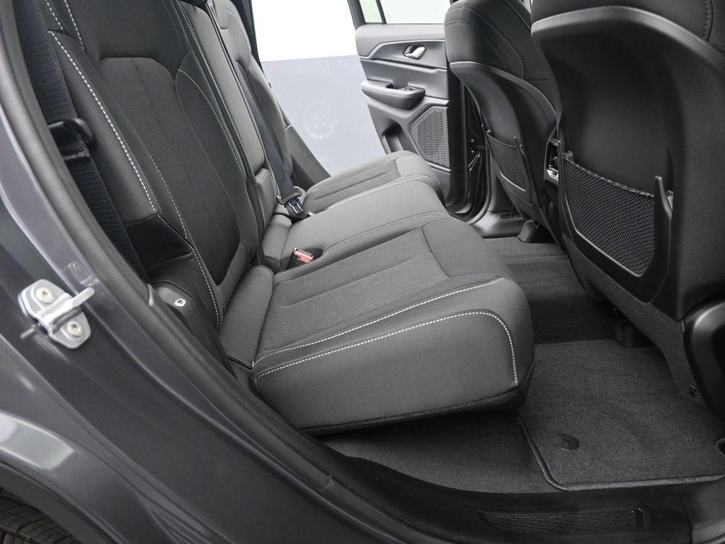 new 2025 Jeep Grand Cherokee car, priced at $39,745