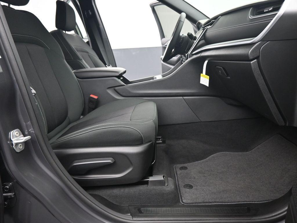 new 2025 Jeep Grand Cherokee car, priced at $40,937