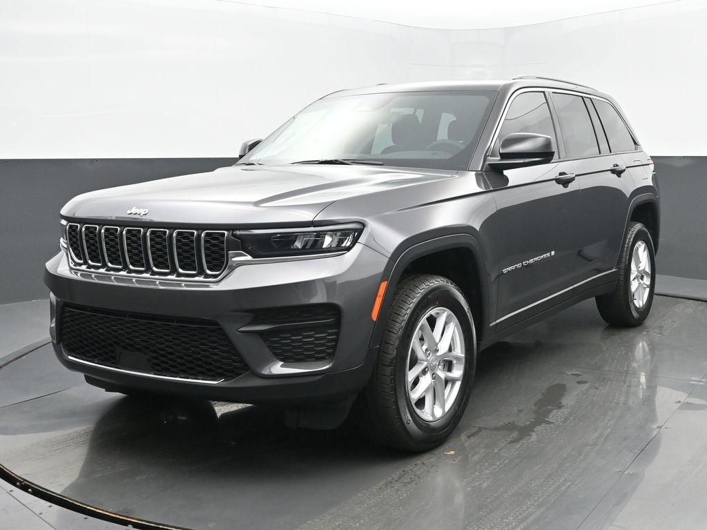 new 2025 Jeep Grand Cherokee car, priced at $40,937