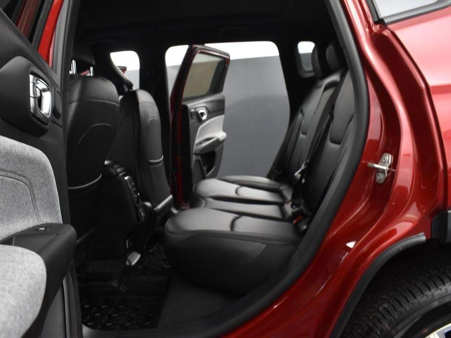 new 2024 Jeep Compass car, priced at $33,266