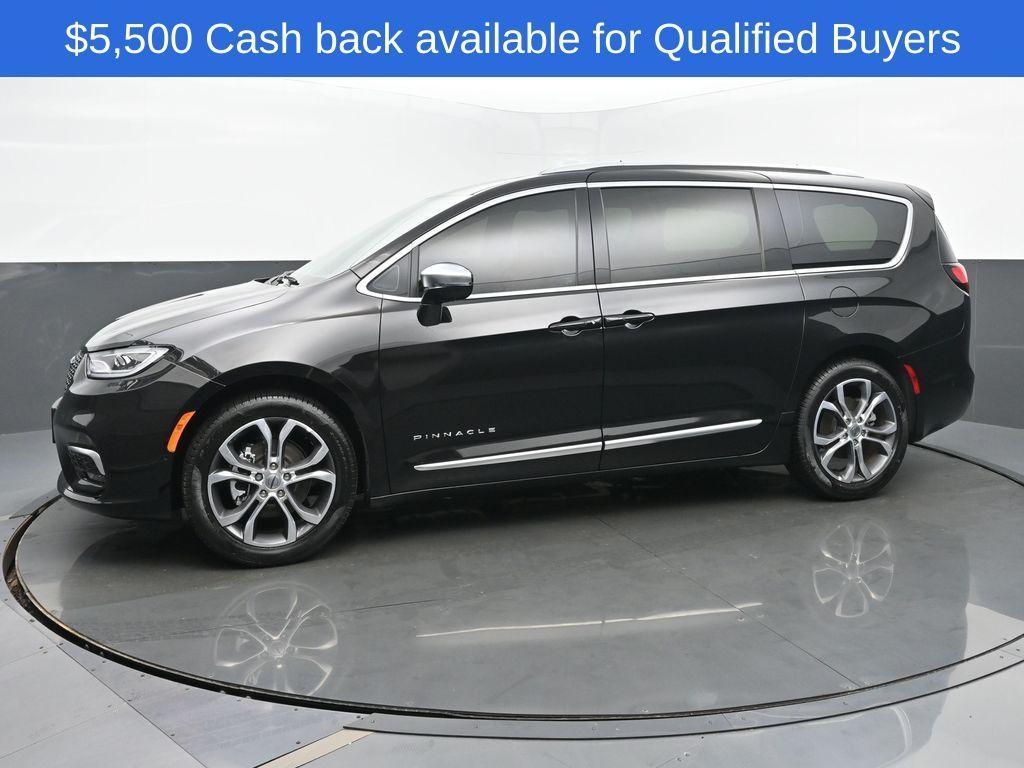 new 2025 Chrysler Pacifica car, priced at $48,877