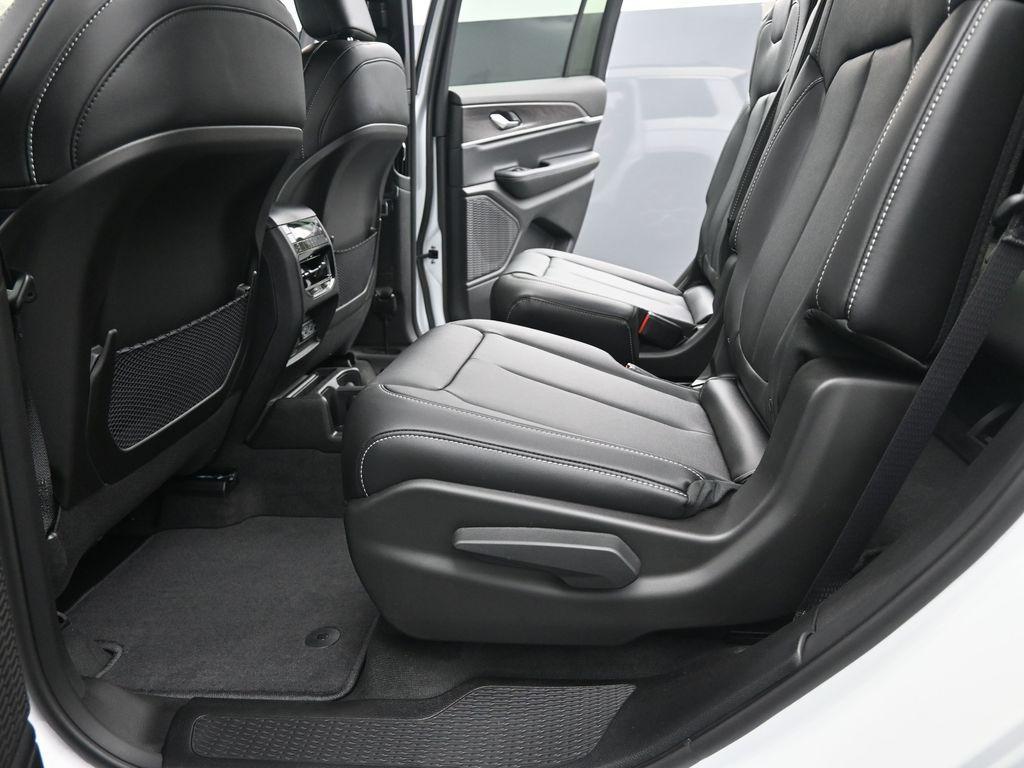 new 2025 Jeep Grand Cherokee L car, priced at $44,680