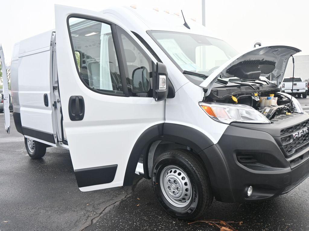 new 2025 Ram ProMaster 2500 car, priced at $49,415