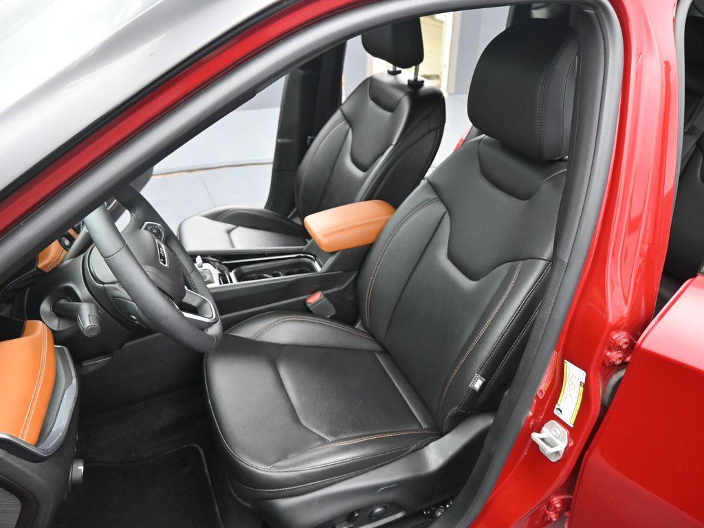 used 2024 Jeep Compass car, priced at $26,999