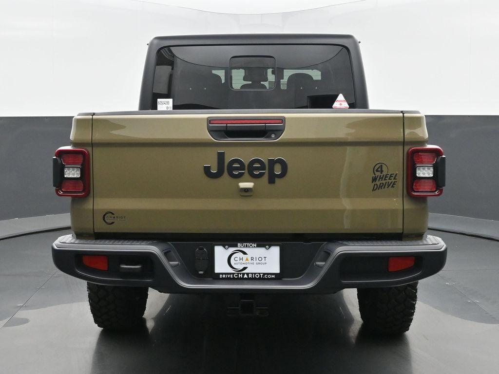 new 2025 Jeep Gladiator car, priced at $47,622