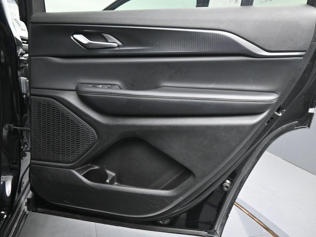 used 2023 Jeep Grand Cherokee L car, priced at $25,999