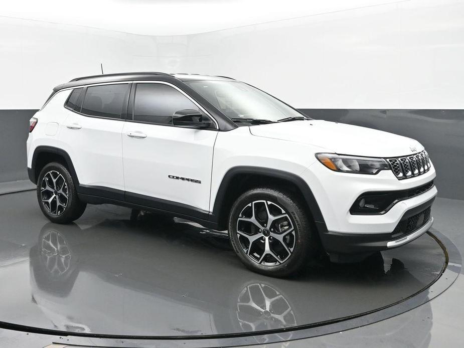 new 2025 Jeep Compass car, priced at $31,094