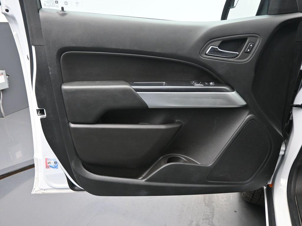 used 2022 Chevrolet Colorado car, priced at $22,966