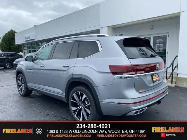 new 2025 Volkswagen Atlas car, priced at $54,738