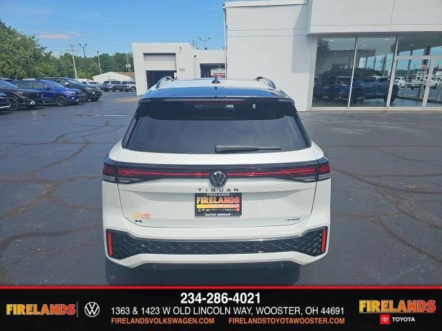 new 2025 Volkswagen Tiguan car, priced at $38,257