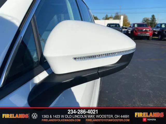 new 2025 Volkswagen Tiguan car, priced at $38,287