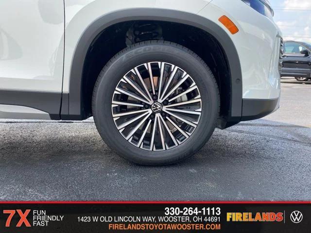 new 2025 Volkswagen Tiguan car, priced at $31,025