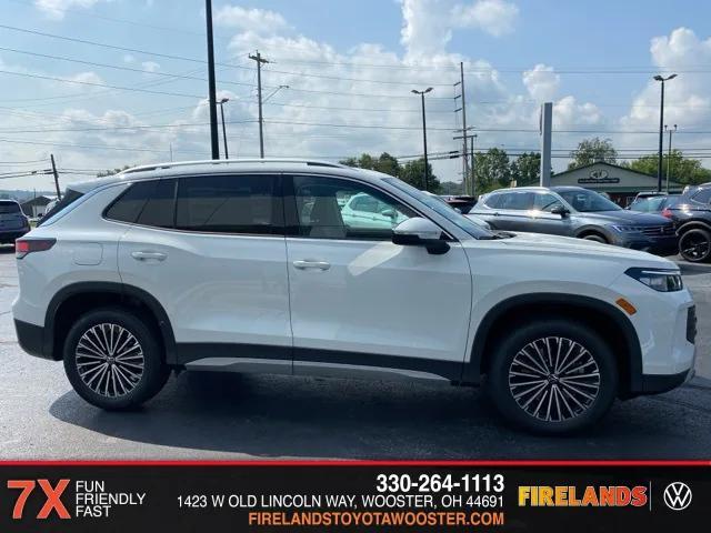 new 2025 Volkswagen Tiguan car, priced at $31,025