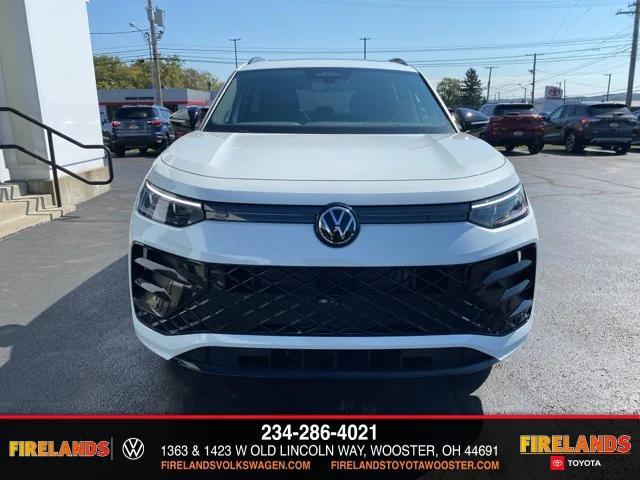 new 2025 Volkswagen Tiguan car, priced at $40,702
