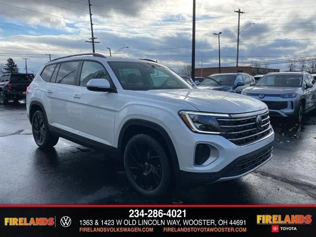 new 2026 Volkswagen Atlas car, priced at $48,910